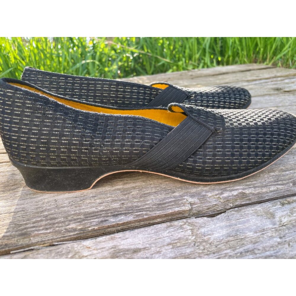 Vintage 1960s Glam Heeled Womens Slipper Black Gold Wellco Sz 11 NOS Wellco - Picture 12 of 15